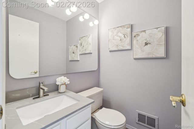 42845 Inverness Court, Northville Township, MI 48168