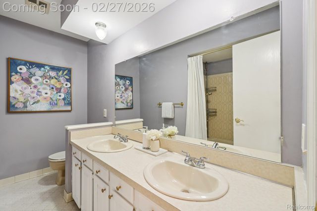 42845 Inverness Court, Northville Township, MI 48168