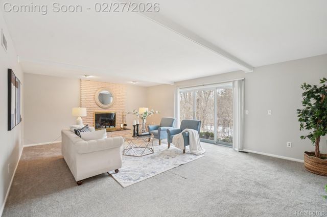 42845 Inverness Court, Northville Township, MI 48168