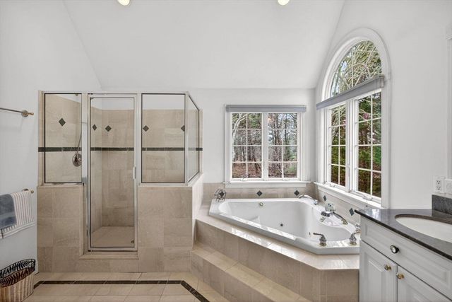 127 Uncle Barneys Rd, Dennis, MA 02670