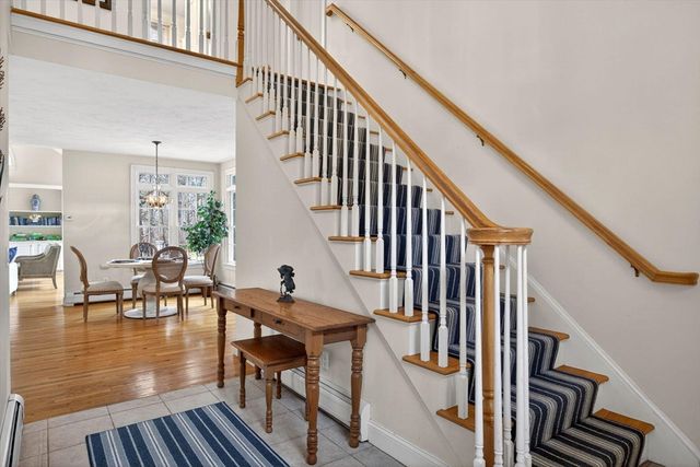127 Uncle Barneys Rd, Dennis, MA 02670