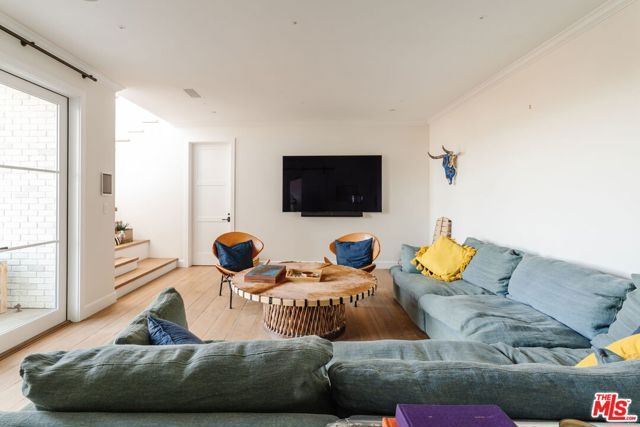 5770 Busch Drive, Malibu, CA 90265