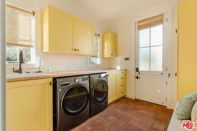 5770 Busch Drive, Malibu, CA 90265