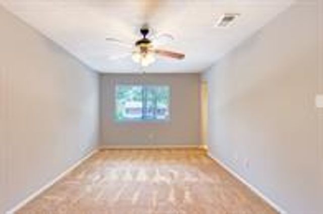 73 S Waxberry Road, The Woodlands, TX 77381