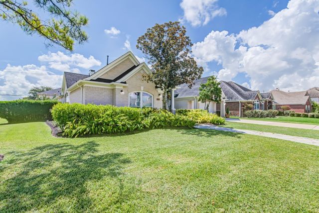 10326 Park Meadow Drive, Houston, TX 77089