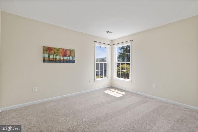 1148 HAPPY RIDGE DR, Front Royal, VA 22630