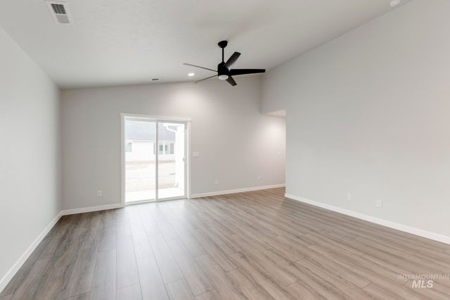 285 N Cranesbill Ave, Kuna, ID 83634