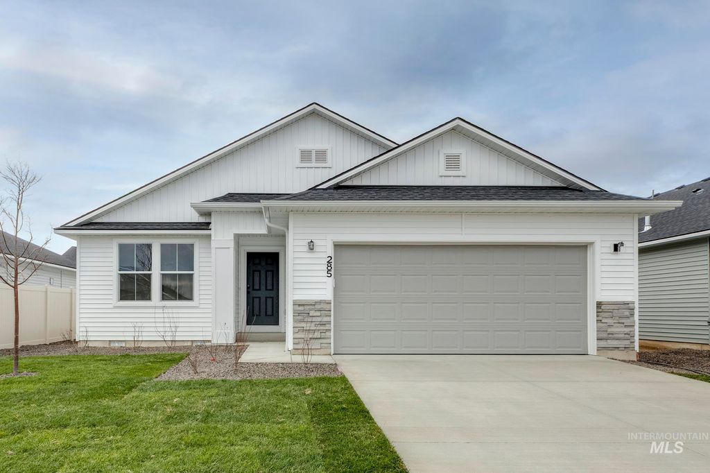 285 N Cranesbill Ave, Kuna, ID 83634