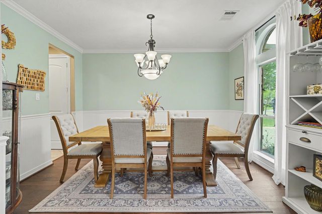 4627 La Escalona Drive, League City, TX 77573