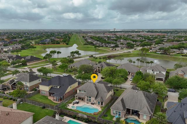 4627 La Escalona Drive, League City, TX 77573