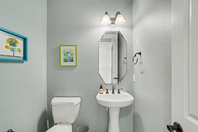 4627 La Escalona Drive, League City, TX 77573