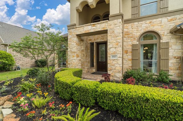 4627 La Escalona Drive, League City, TX 77573