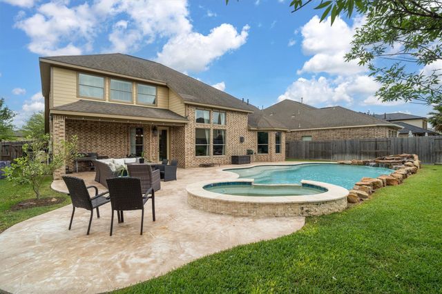 4627 La Escalona Drive, League City, TX 77573