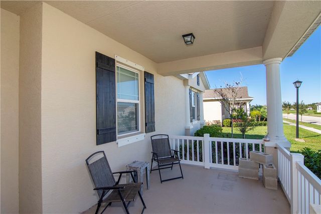1340 Caddy Court, Vero Beach, FL 32966