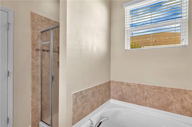 1340 Caddy Court, Vero Beach, FL 32966