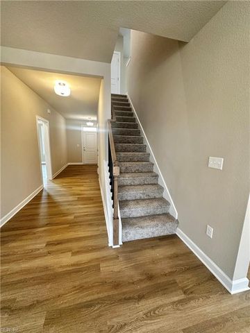 201 Station DR, Suffolk, VA 23434