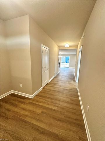 201 Station DR, Suffolk, VA 23434