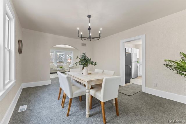 24857 Landau, Center Line, MI 48015