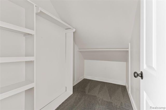 24857 Landau, Center Line, MI 48015