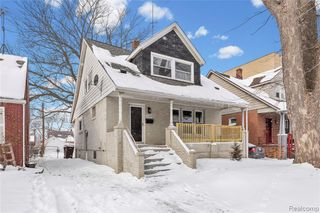 24857 Landau, Center Line, MI 48015