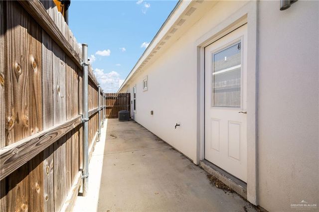 3300 S Colt Lane 1, Edinburg, TX 78539