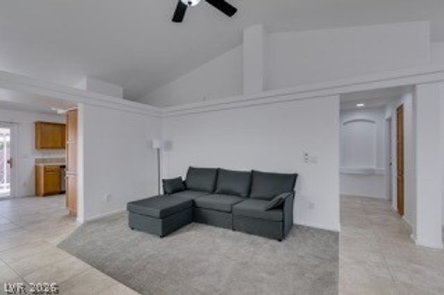 7550 Slipstream Street, Las Vegas, NV 89139