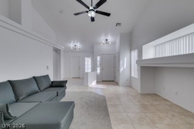 7550 Slipstream Street, Las Vegas, NV 89139