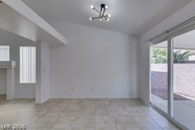 7550 Slipstream Street, Las Vegas, NV 89139