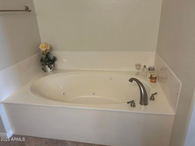 3131 E LEGACY Drive 1002, Phoenix, AZ 85042