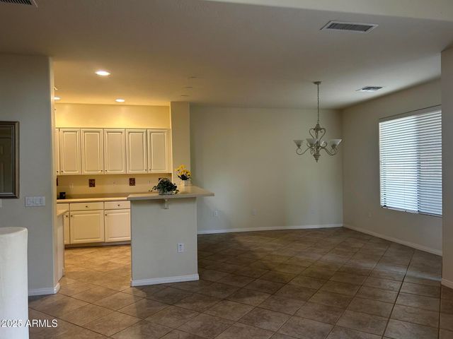 3131 E LEGACY Drive 1002, Phoenix, AZ 85042