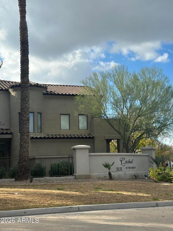 3131 E LEGACY Drive 1002, Phoenix, AZ 85042 — photo 2