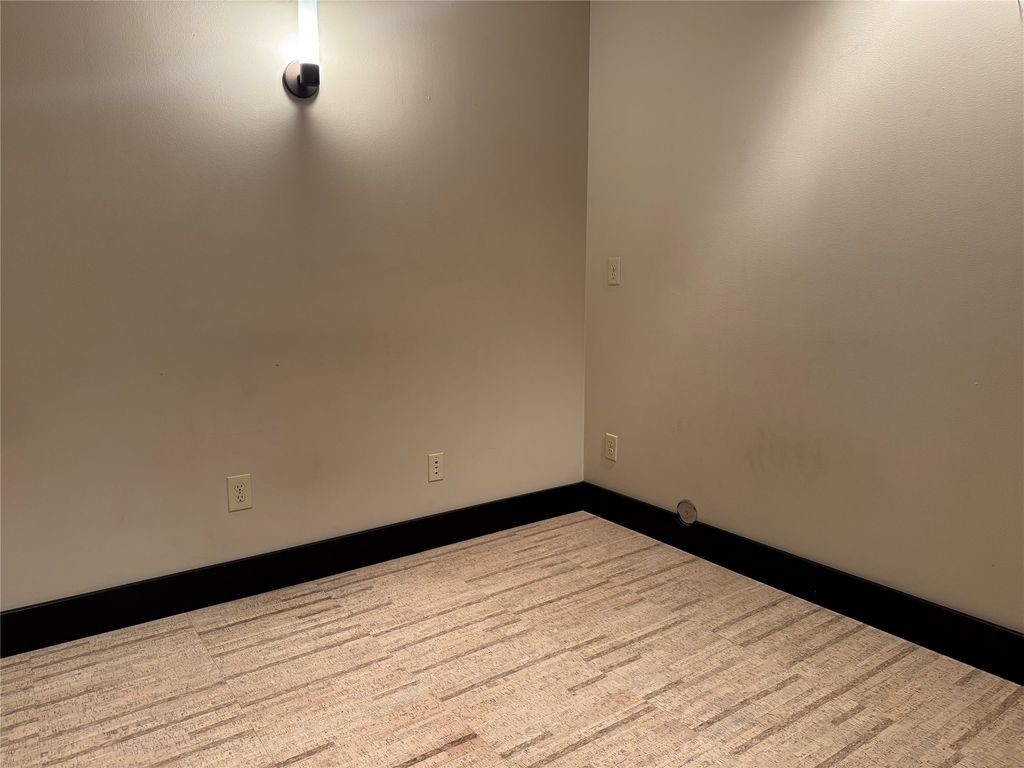 207 E Main Street, Missoula, MT 59802 photo 3