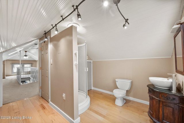 140 N Birchwood Ave, Louisville, KY 40206