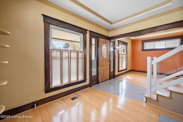 140 N Birchwood Ave, Louisville, KY 40206