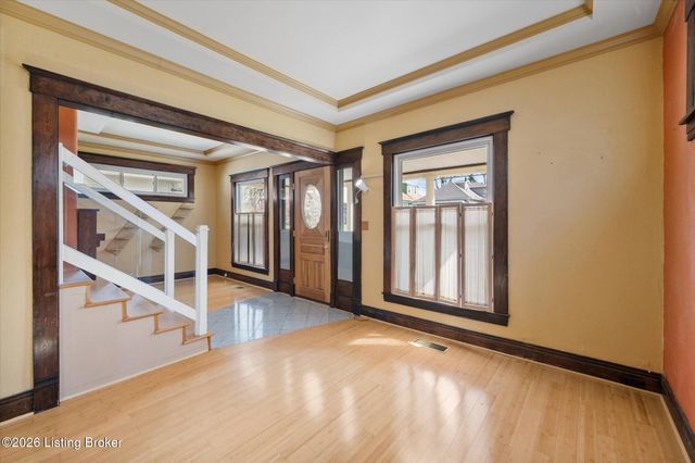 140 N Birchwood Ave, Louisville, KY 40206