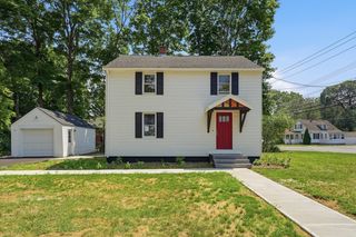 4 Hale St, West Springfield, MA 01108