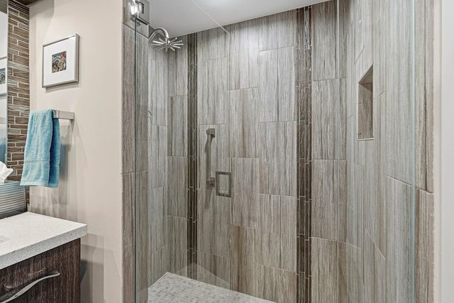 12498 Crystal Pointe Drive 102, Boynton Beach, FL 33437