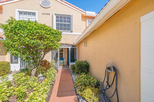 12498 Crystal Pointe Drive 102, Boynton Beach, FL 33437