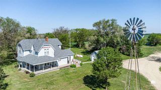 1257 14th Road, Clay Center, KS 67432