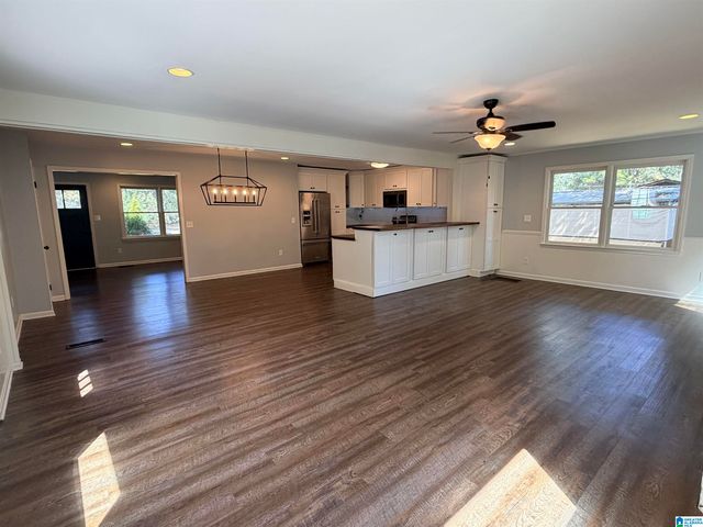 1317 2ND AVENUE SW, Alabaster, AL 35007