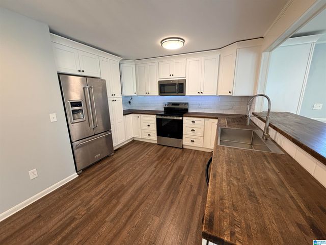 1317 2ND AVENUE SW, Alabaster, AL 35007