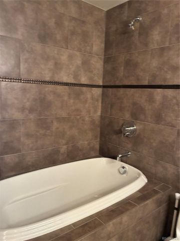 1625 Larimer Street 1903, Denver, CO 80202