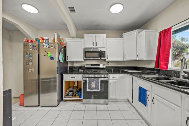 5262 cervantes Avenue, San Diego, CA 92114