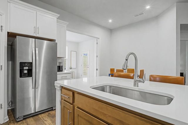 24 Cinnamon Ct, Mount Juliet, TN 37122