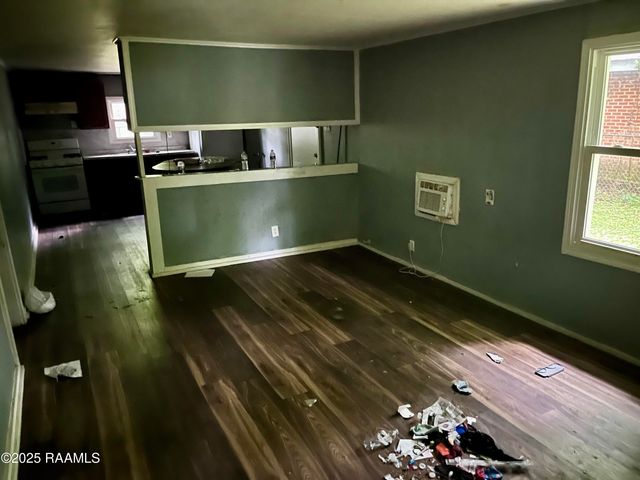 234 1/2 N Pine Street, Lafayette, LA 70501