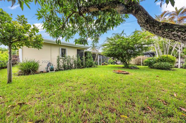 1317 Funston St, Hollywood, FL 33019