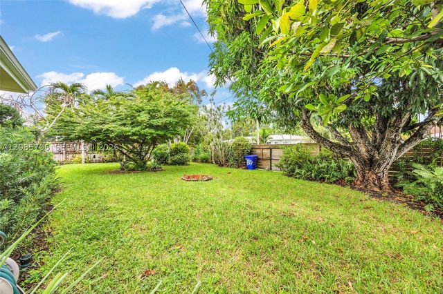 1317 Funston St, Hollywood, FL 33019
