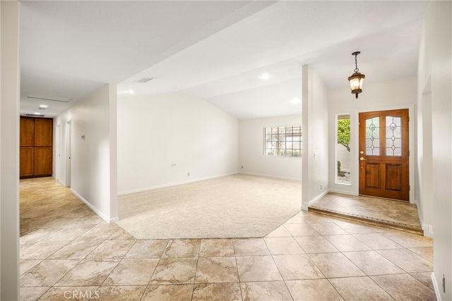 2164 Pinot Circle, Upland, CA 91784