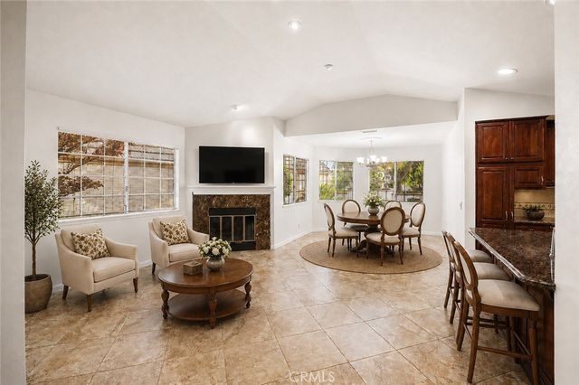2164 Pinot Circle, Upland, CA 91784