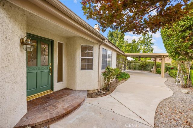 2164 Pinot Circle, Upland, CA 91784